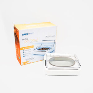 SureFeed Sealed Pet Bowl by Trixie