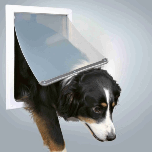 2‑Way Flap for M–XL Dogs by Trixie