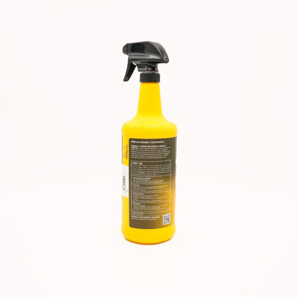 Wipes and Spray for Horses by Pyranha